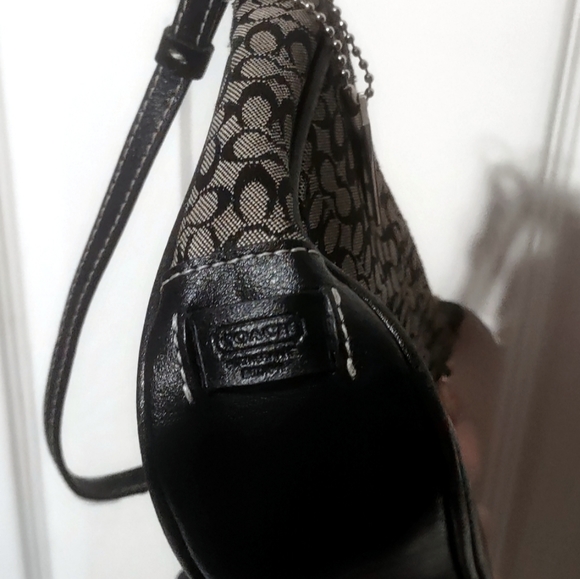 Coach Mini C Signature Demi Baguette Purse Shoulder Bag - Picture 3 of 9